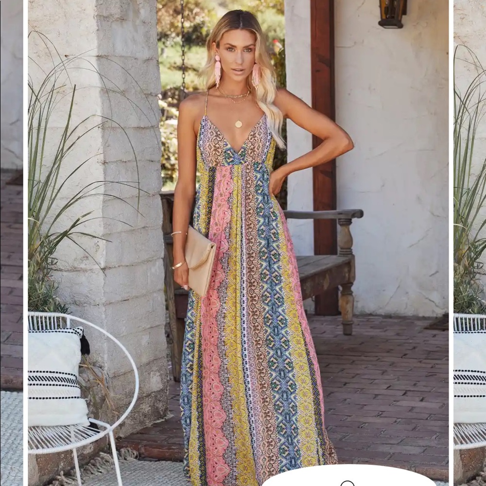 NWT printed shimmer maxi dress